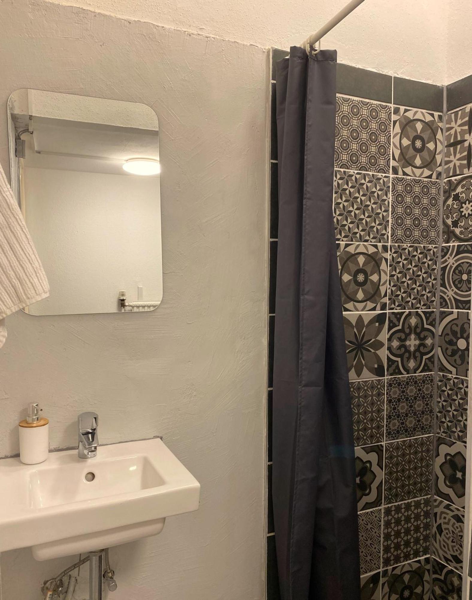Ferienwohnung Zentral * Stilvoll * Nahe Hbf * Netflix Aachen Exterior foto